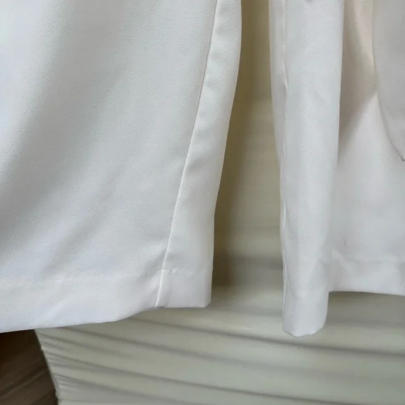 J.Crew 365 Wrap-tie Jumpsuit in Stretch Poplin White, size 10 - Picture 7 of 9